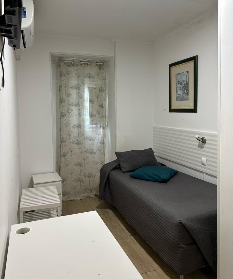 Residencial Joao XXI Hotel Lisbon Bagian luar foto