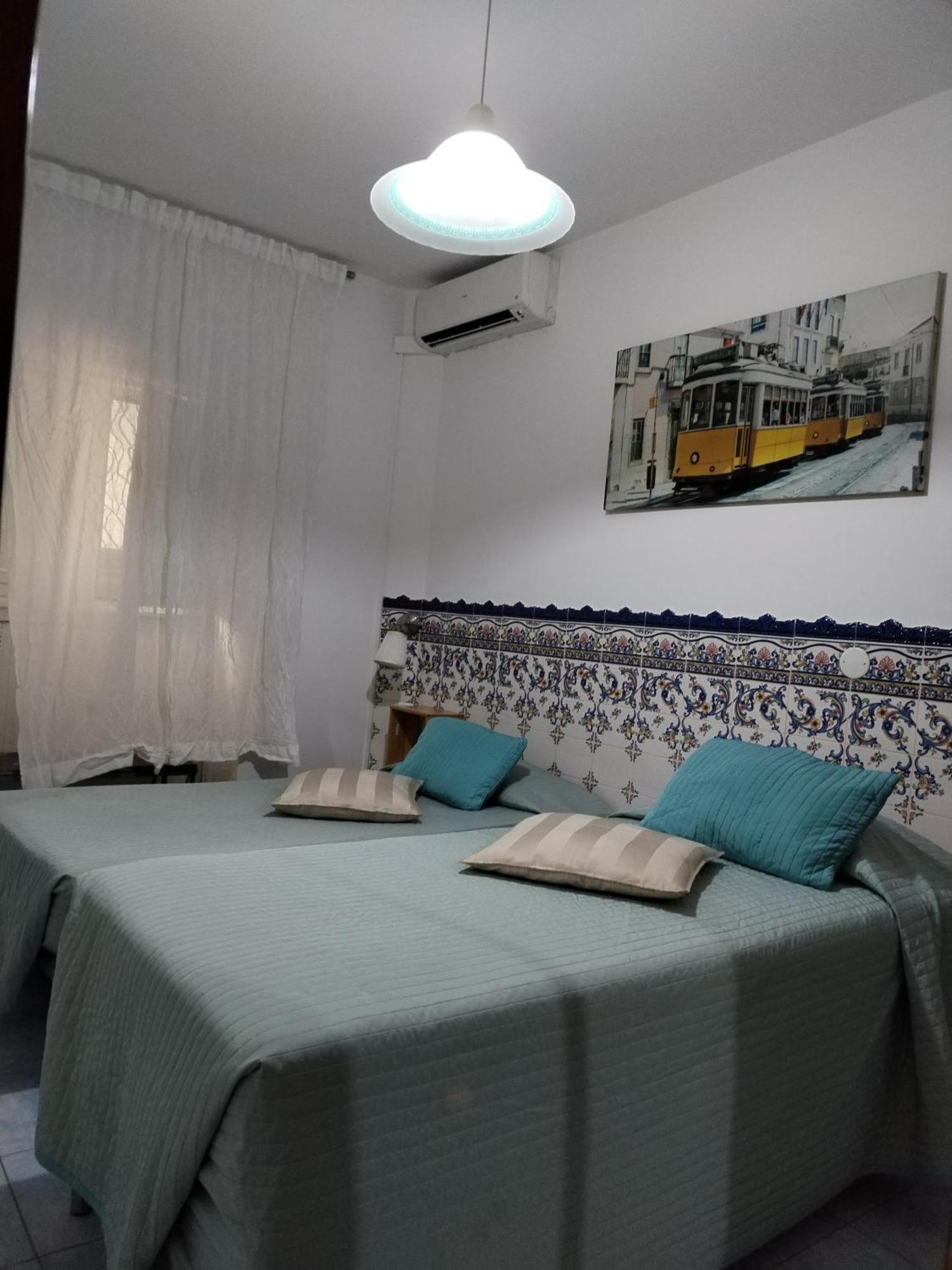 Residencial Joao XXI Hotel Lisbon Bagian luar foto