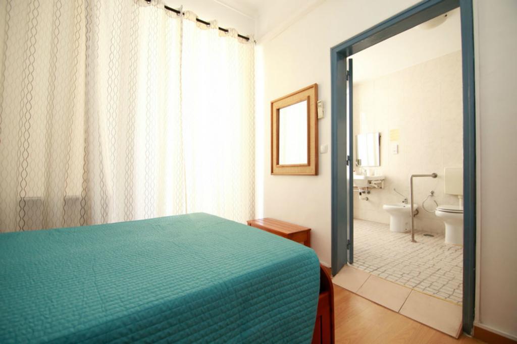 Residencial Joao XXI Hotel Lisbon Bagian luar foto