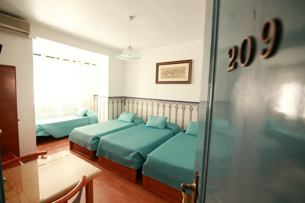 Residencial Joao XXI Hotel Lisbon Bagian luar foto
