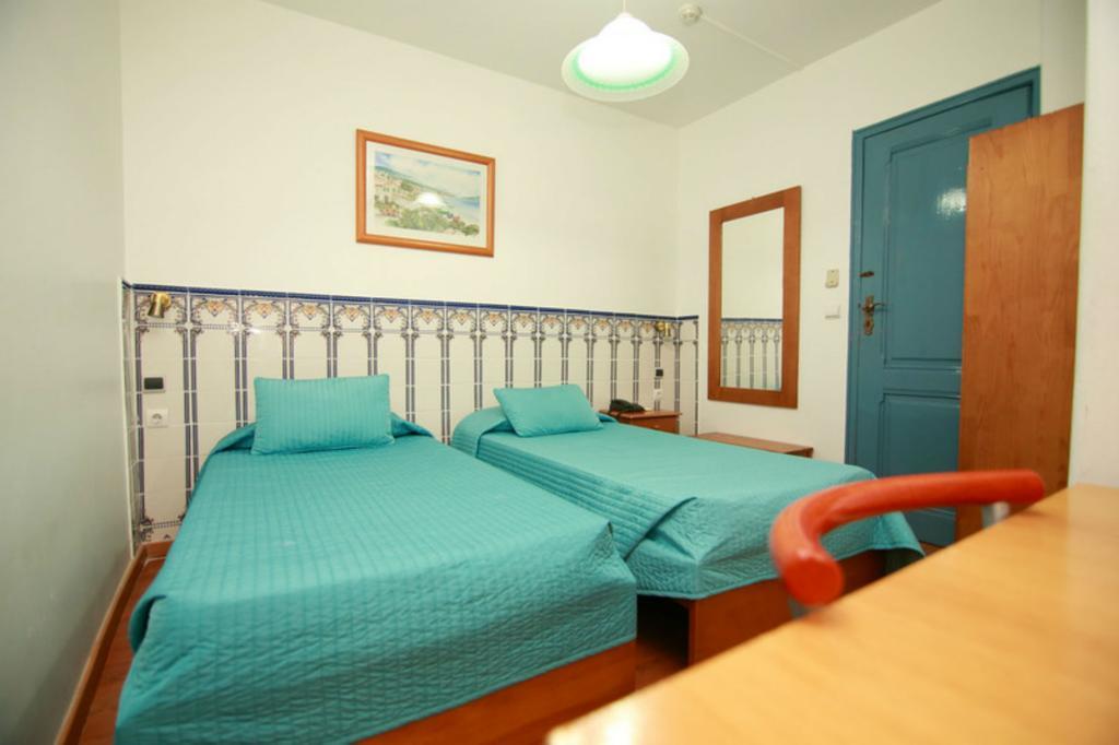 Residencial Joao XXI Hotel Lisbon Bagian luar foto