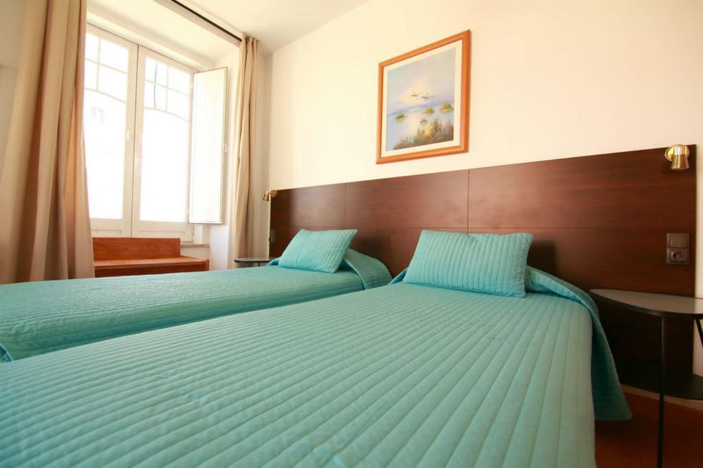Residencial Joao XXI Hotel Lisbon Bagian luar foto