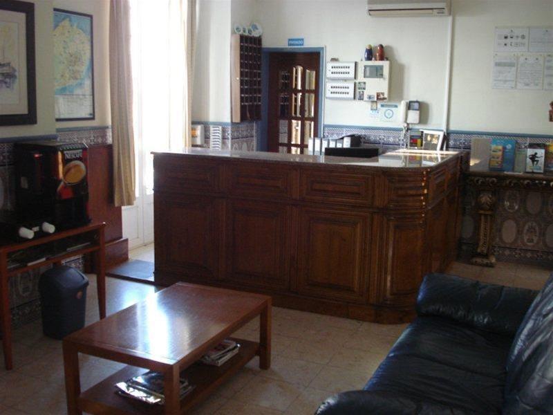 Residencial Joao XXI Hotel Lisbon Bagian luar foto