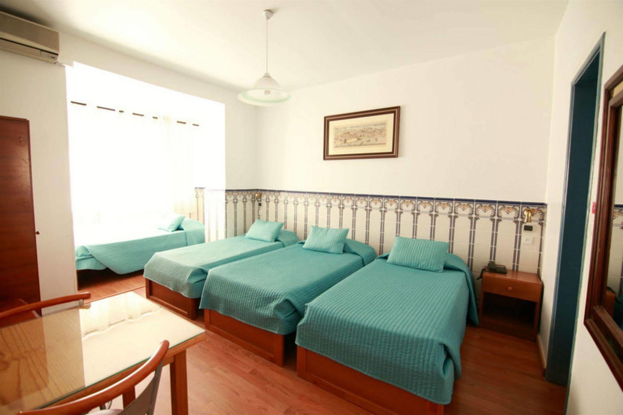 Residencial Joao XXI Hotel Lisbon Bagian luar foto