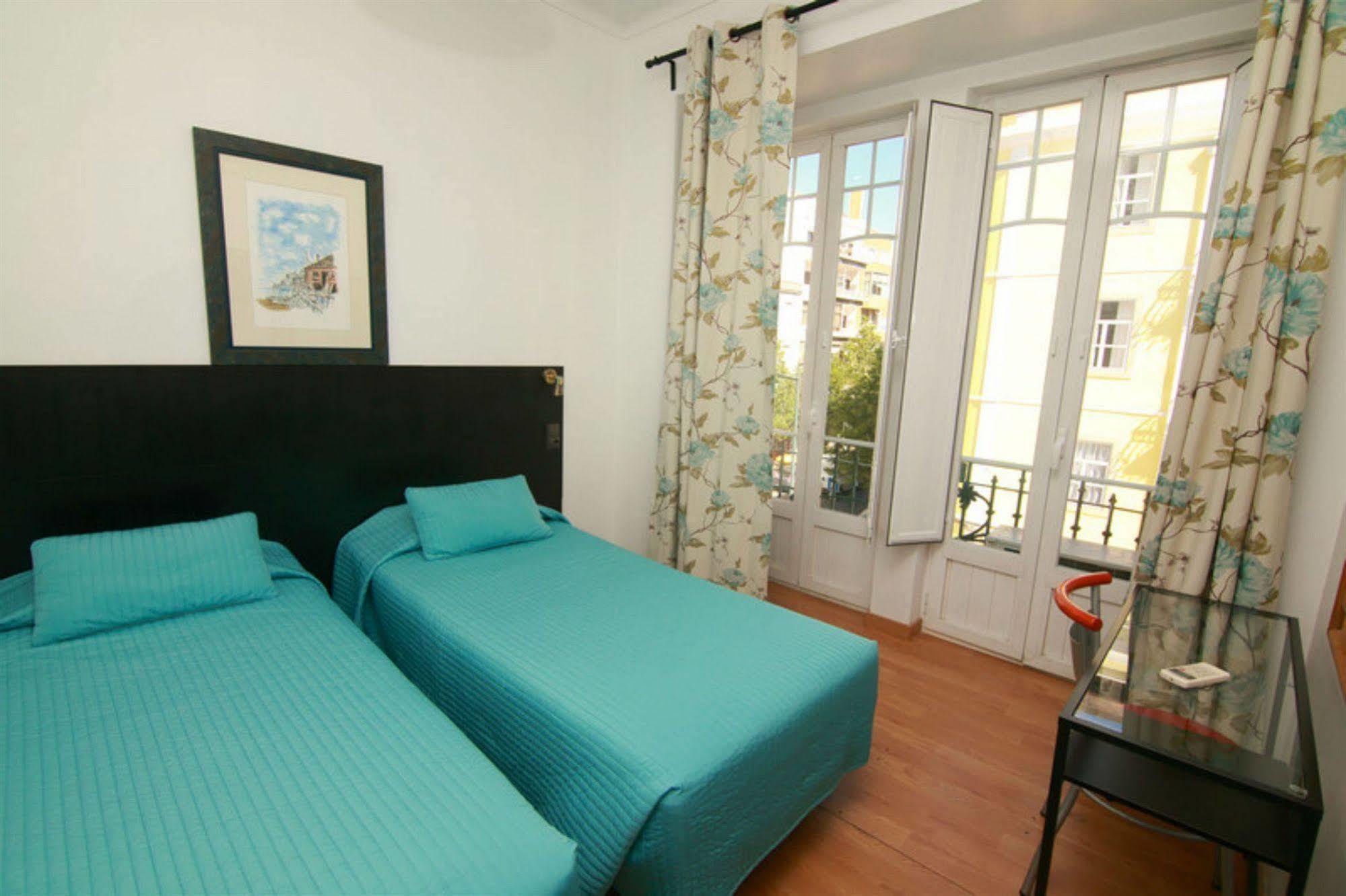 Residencial Joao XXI Hotel Lisbon Bagian luar foto
