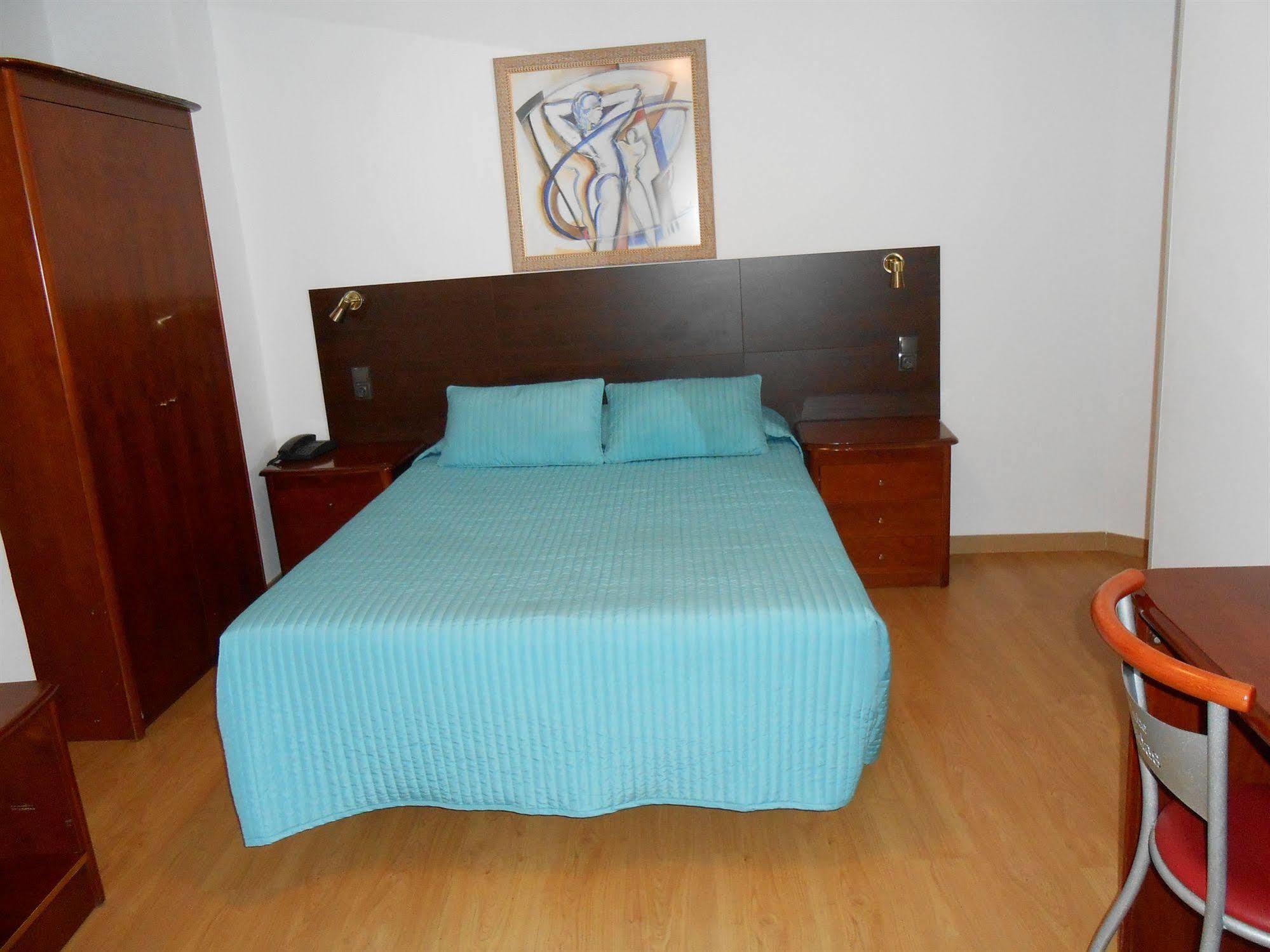 Residencial Joao XXI Hotel Lisbon Bagian luar foto